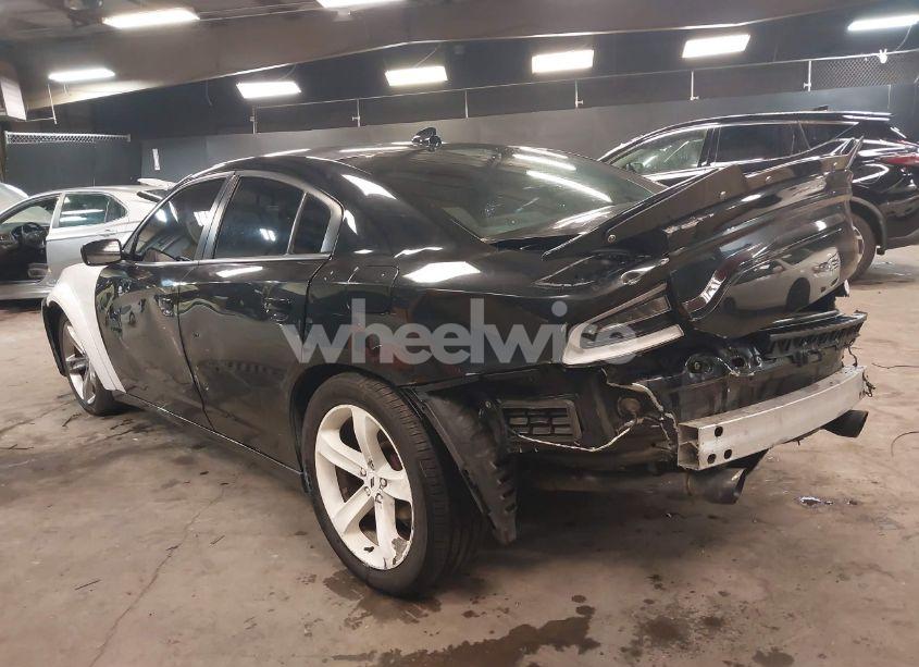 Photo 3 of 2017 Dodge Charger R/T RWD (VIN 2C3CDXCT0HH561701)