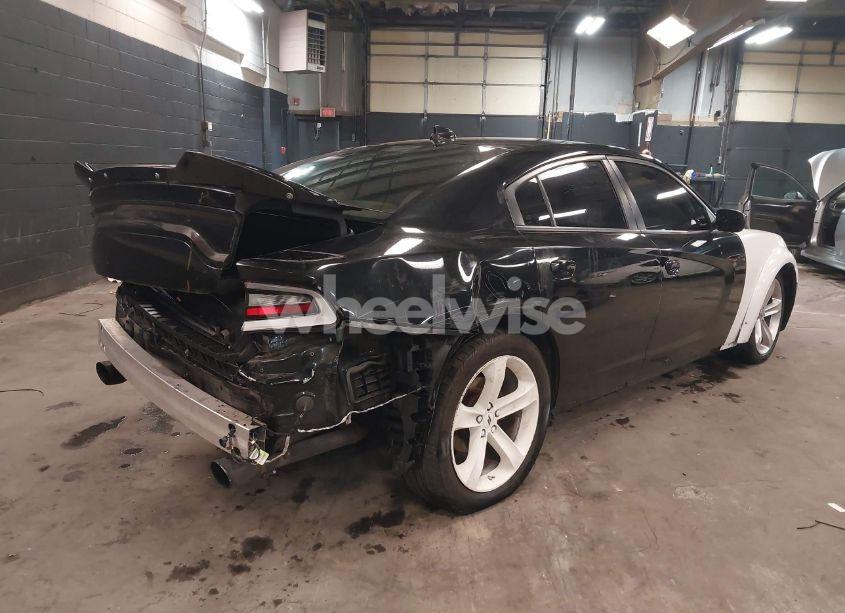 Photo 4 of 2017 Dodge Charger R/T RWD (VIN 2C3CDXCT0HH561701)