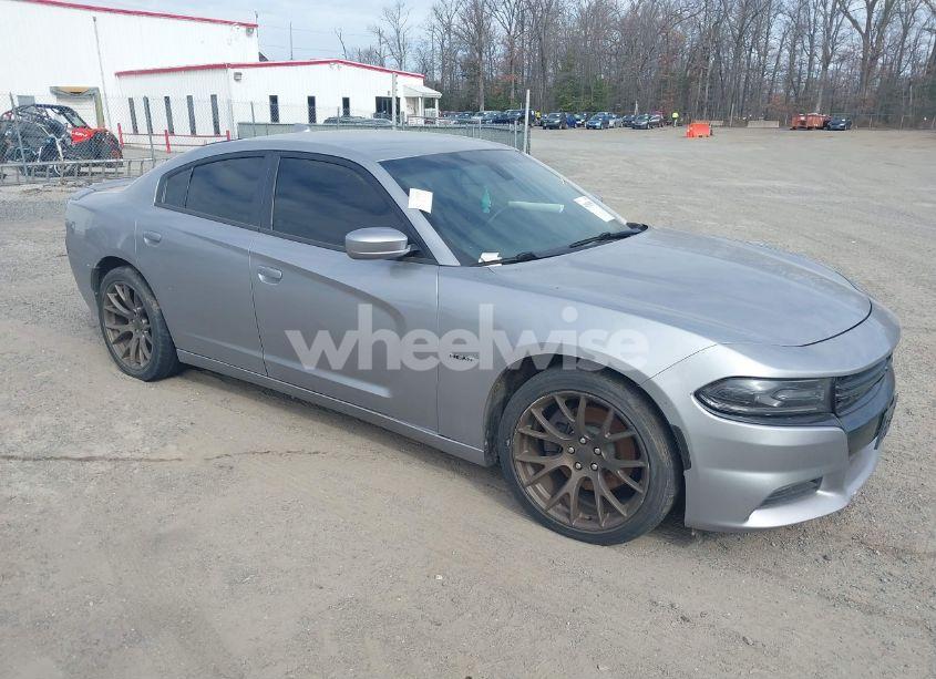 2018 Dodge Charger R/T RWD (VIN 2C3CDXCT0JH233524) main photo