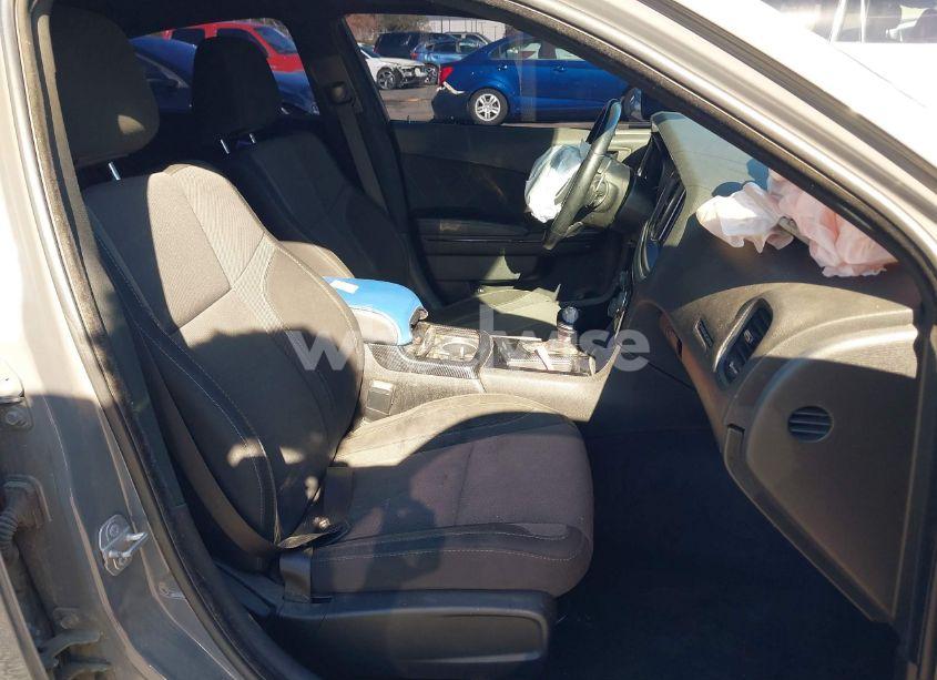 Photo 5 of 2018 Dodge Charger R/T RWD (VIN 2C3CDXCT0JH337673)