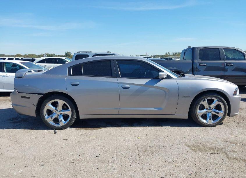 Photo 13 of 2013 Dodge Charger R/T MAX (VIN 2C3CDXCT1DH612908)