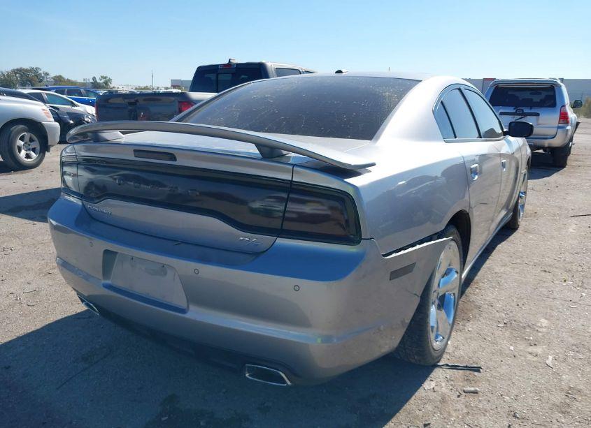 Photo 4 of 2013 Dodge Charger R/T MAX (VIN 2C3CDXCT1DH612908)