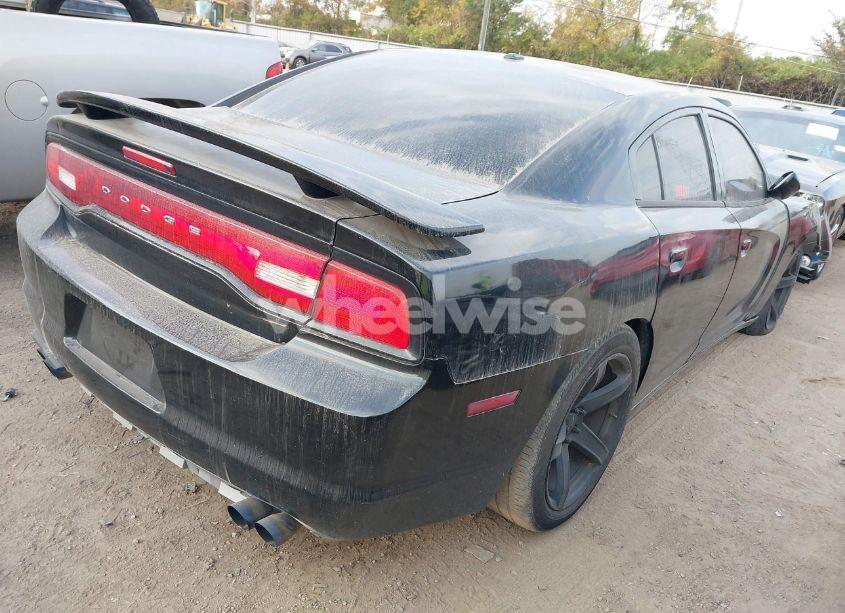 Photo 4 of 2014 Dodge Charger R/T (VIN 2C3CDXCT1EH146446)