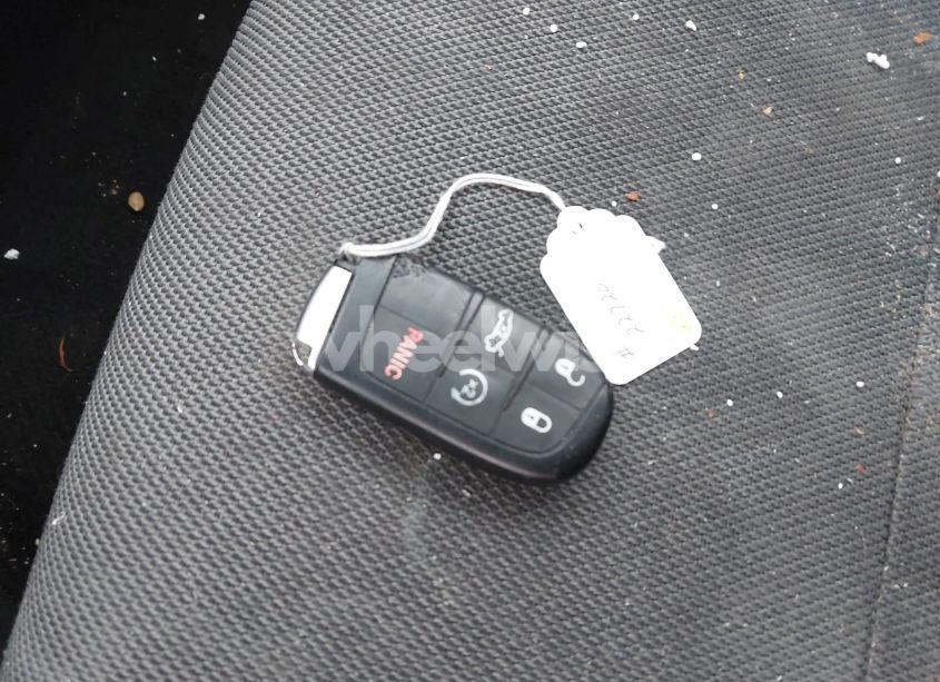 Photo 11 of 2015 Dodge Charger R/T (VIN 2C3CDXCT1FH901693)