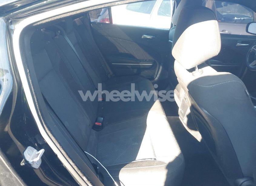 Photo 8 of 2015 Dodge Charger R/T (VIN 2C3CDXCT1FH907025)