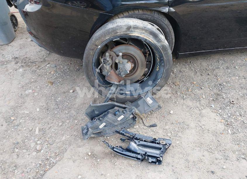 Photo 12 of 2015 Dodge Charger ROAD/TRACK (VIN 2C3CDXCT1FH914363)