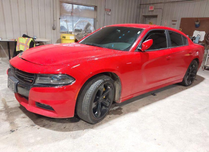 Photo 2 of 2016 Dodge Charger R/T (VIN 2C3CDXCT1GH257842)