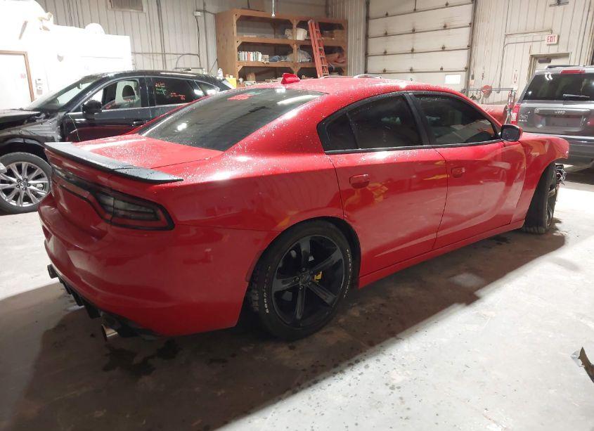 Photo 4 of 2016 Dodge Charger R/T (VIN 2C3CDXCT1GH257842)