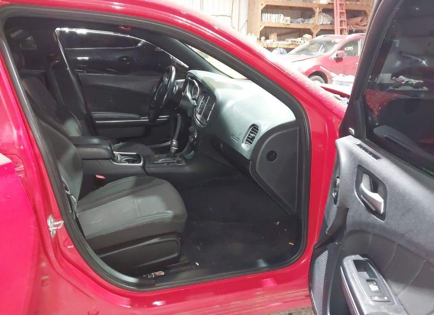 Photo 5 of 2016 Dodge Charger R/T (VIN 2C3CDXCT1GH257842)