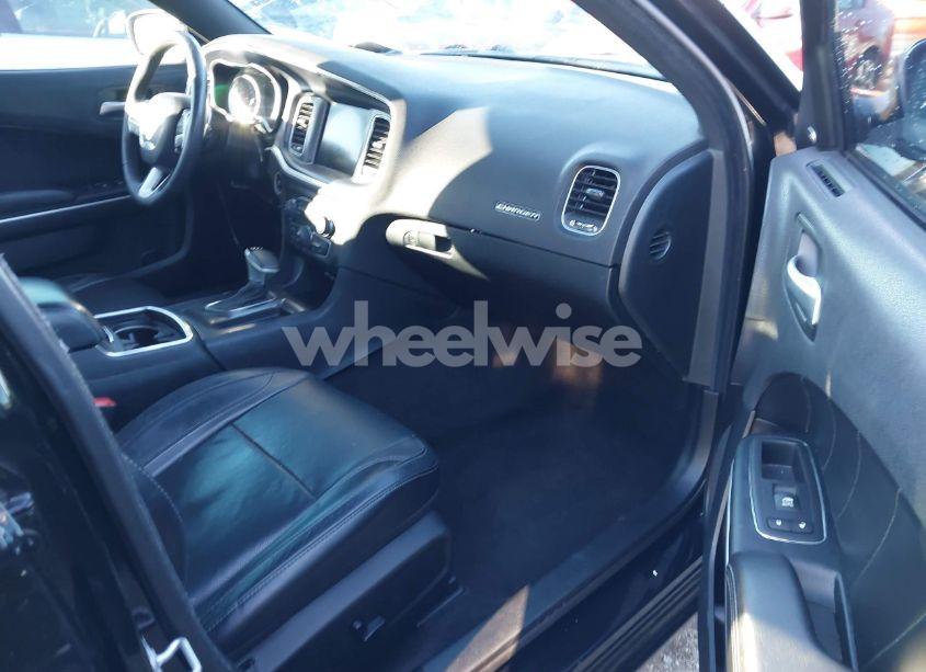 Photo 5 of 2016 Dodge Charger R/T (VIN 2C3CDXCT1GH303346)