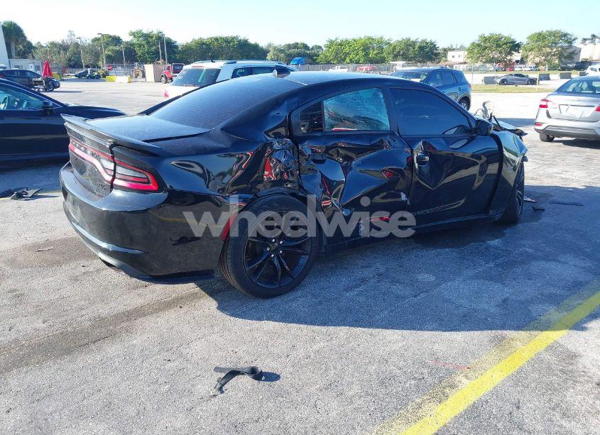 Photo 4 of 2016 Dodge Charger R/T (VIN 2C3CDXCT1GH307400)