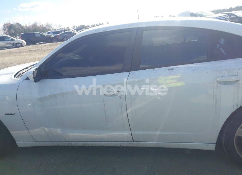 Photo 13 of 2016 Dodge Charger R/T (VIN 2C3CDXCT1GH354894)