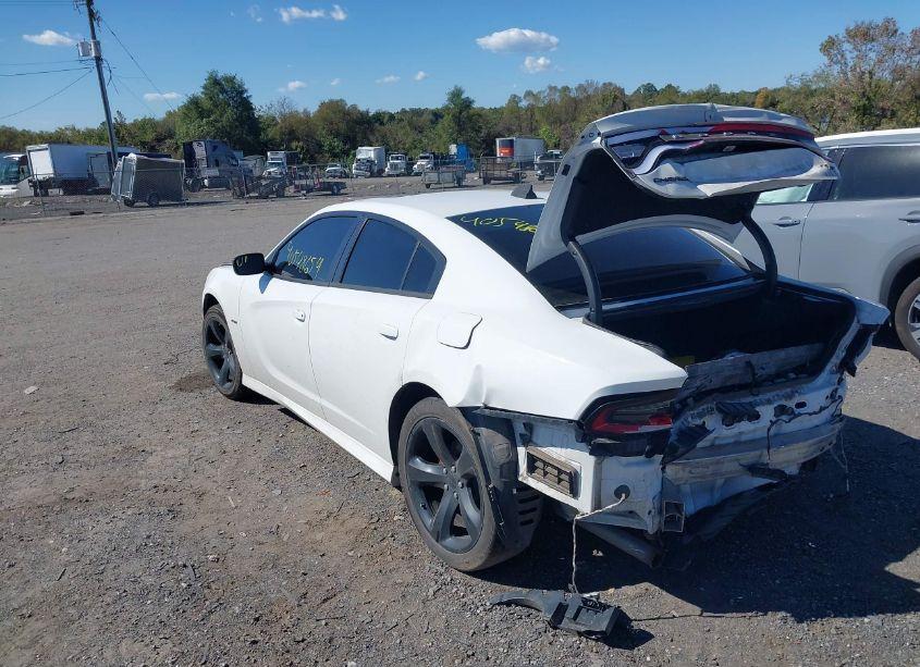 Photo 3 of 2019 Dodge Charger R/T RWD (VIN 2C3CDXCT1KH623968)