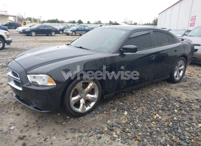 Photo 2 of 2012 Dodge Charger R/T (VIN 2C3CDXCT2CH276748)