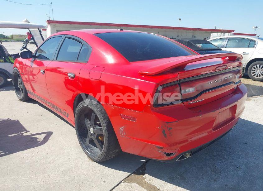 Photo 3 of 2014 Dodge Charger R/T (VIN 2C3CDXCT2EH315597)