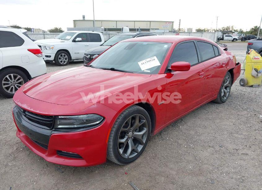 Photo 2 of 2015 Dodge Charger R/T (VIN 2C3CDXCT2FH871376)