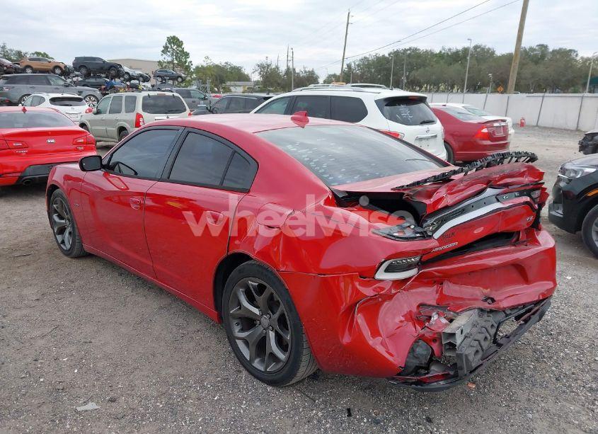 Photo 3 of 2015 Dodge Charger R/T (VIN 2C3CDXCT2FH871376)