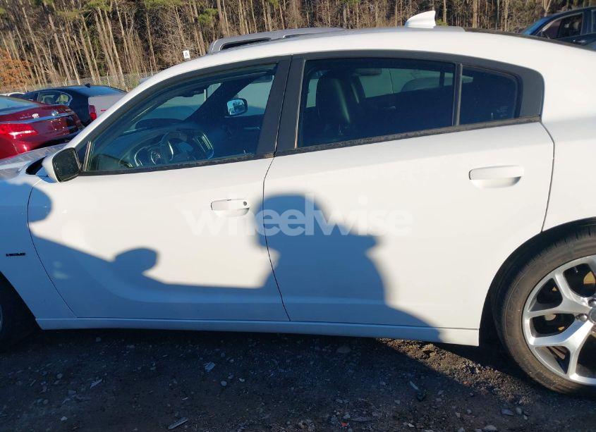 Photo 14 of 2015 Dodge Charger R/T (VIN 2C3CDXCT2FH915490)