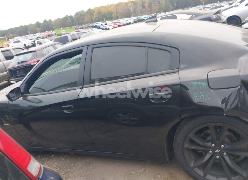 Photo 14 of 2017 Dodge Charger R/T RWD (VIN 2C3CDXCT2HH537187)