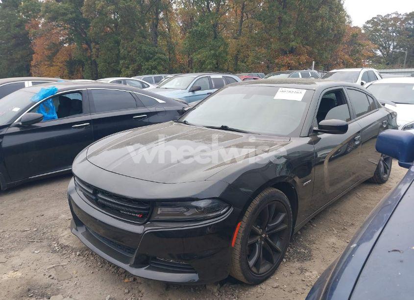 Photo 2 of 2017 Dodge Charger R/T RWD (VIN 2C3CDXCT2HH537187)