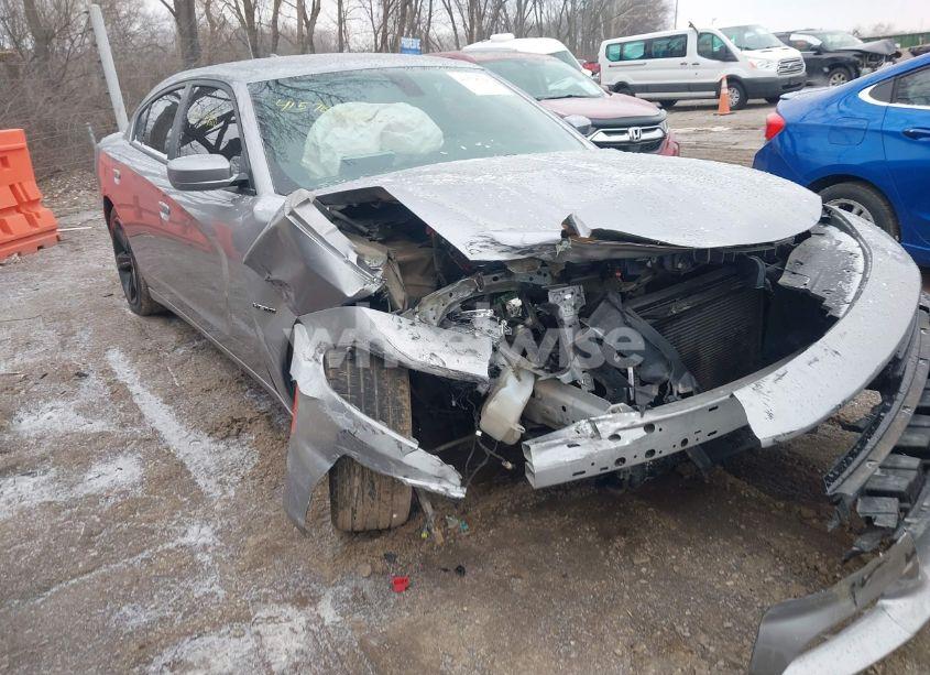 2018 Dodge Charger R/T RWD (VIN 2C3CDXCT2JH122411) main photo