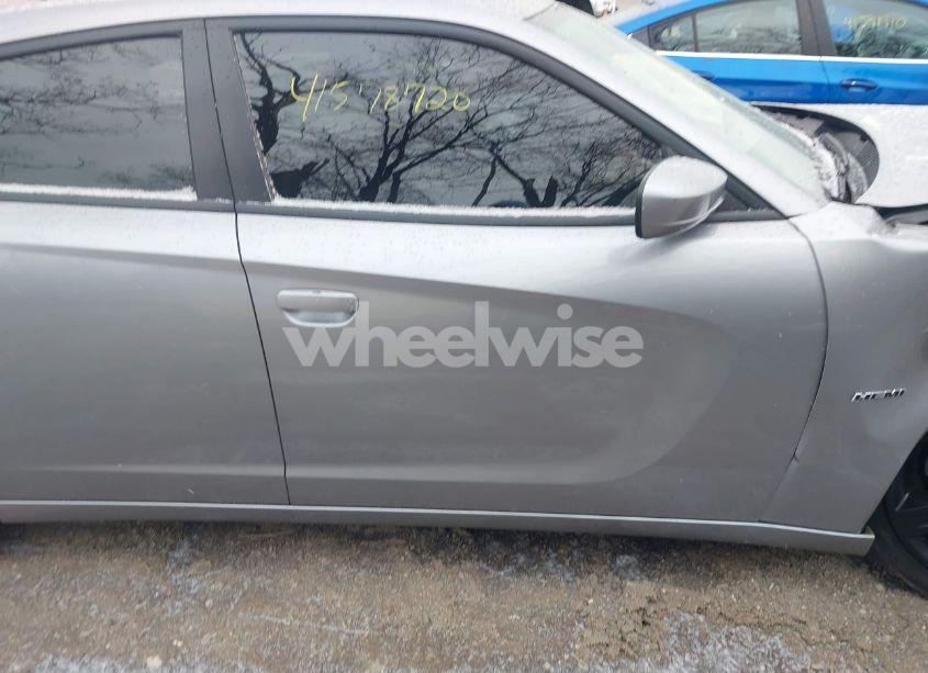 Photo 13 of 2018 Dodge Charger R/T RWD (VIN 2C3CDXCT2JH122411)