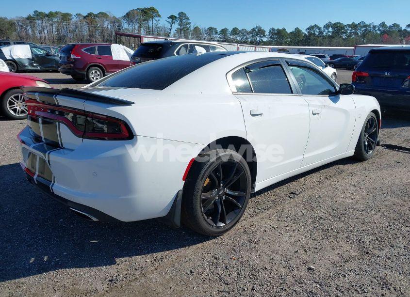 Photo 4 of 2018 Dodge Charger R/T RWD (VIN 2C3CDXCT2JH181006)