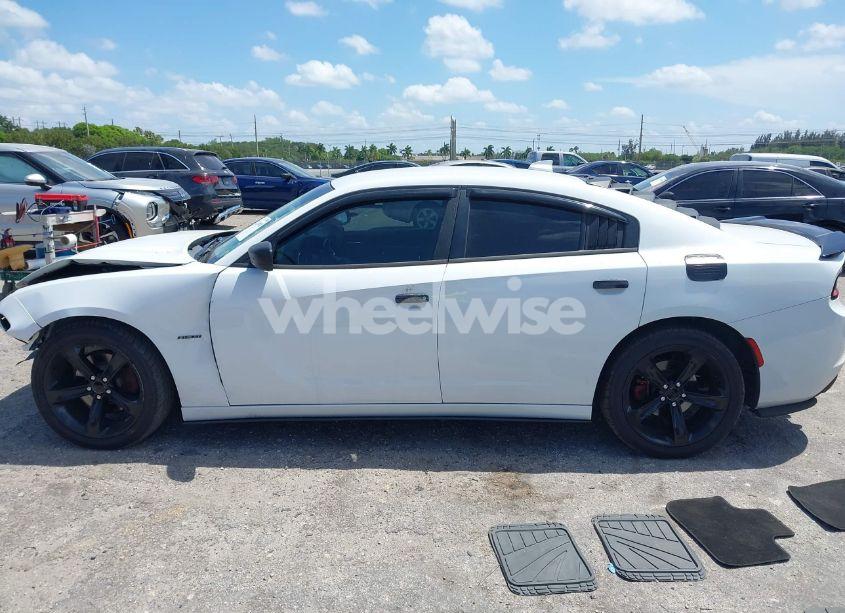 Photo 15 of 2018 Dodge Charger R/T RWD (VIN 2C3CDXCT2JH223514)