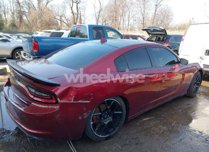 Photo 4 of 2018 Dodge Charger R/T RWD (VIN 2C3CDXCT2JH233962)