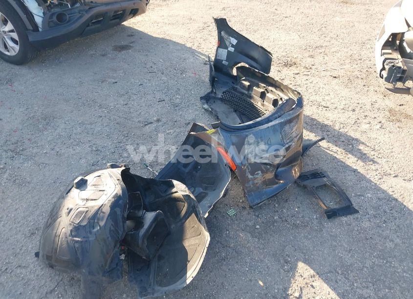 Photo 12 of 2018 Dodge Charger DAYTONA RWD (VIN 2C3CDXCT2JH340011)