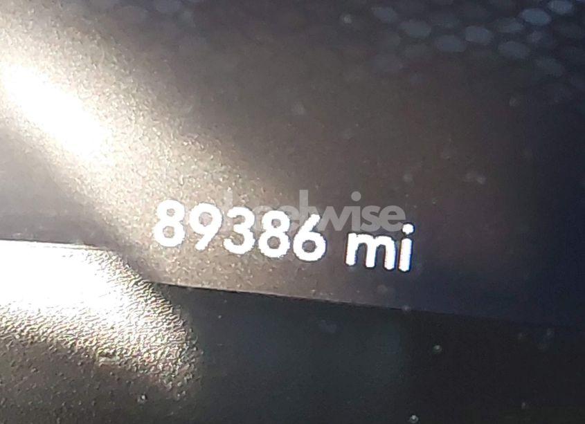 Photo 16 of 2018 Dodge Charger DAYTONA RWD (VIN 2C3CDXCT2JH340011)