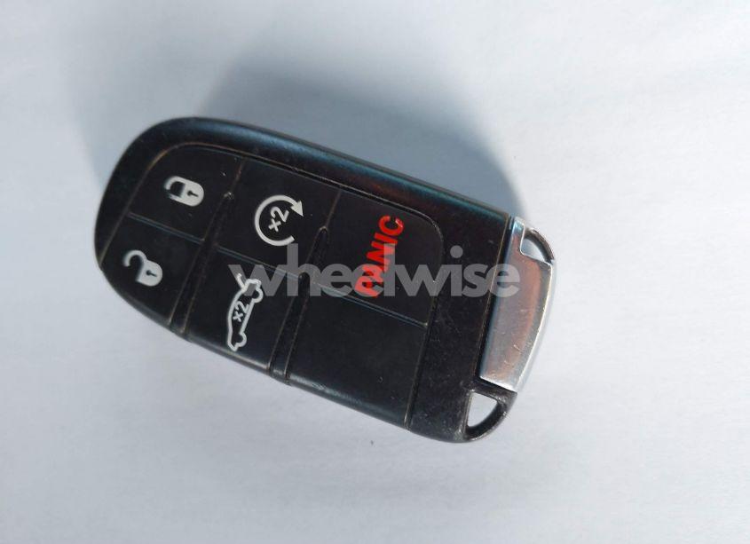 Photo 11 of 2019 Dodge Charger R/T RWD (VIN 2C3CDXCT2KH526813)