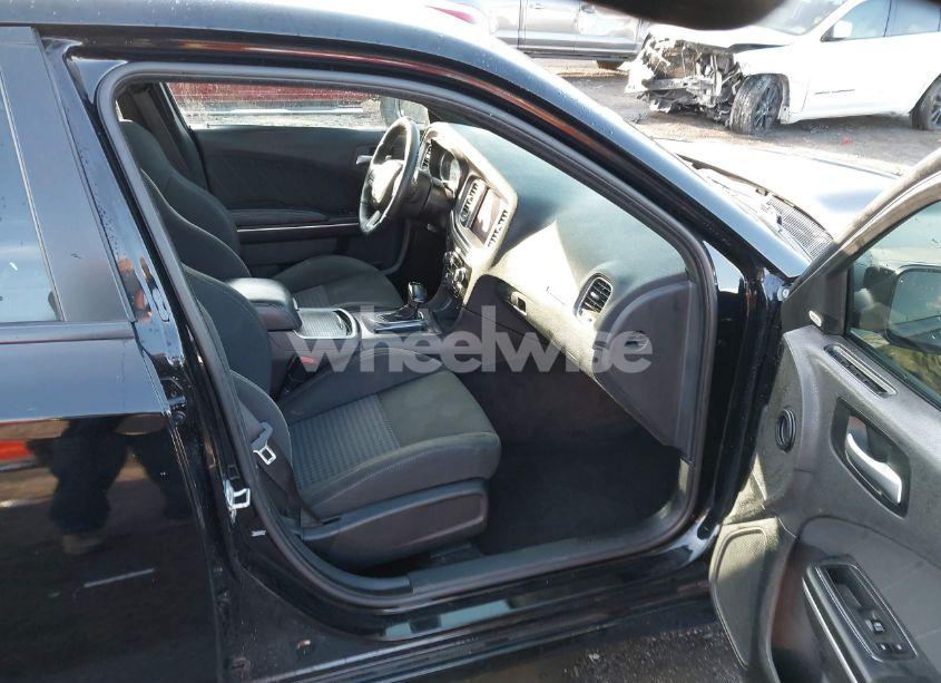 Photo 5 of 2019 Dodge Charger R/T RWD (VIN 2C3CDXCT2KH526813)