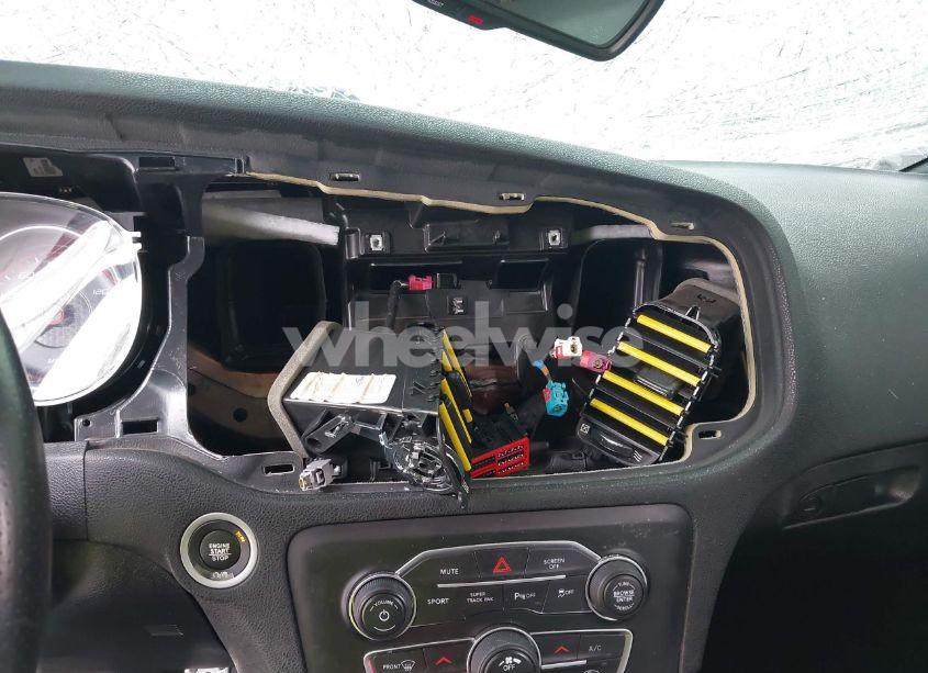 Photo 18 of 2019 Dodge Charger R/T RWD (VIN 2C3CDXCT2KH749207)