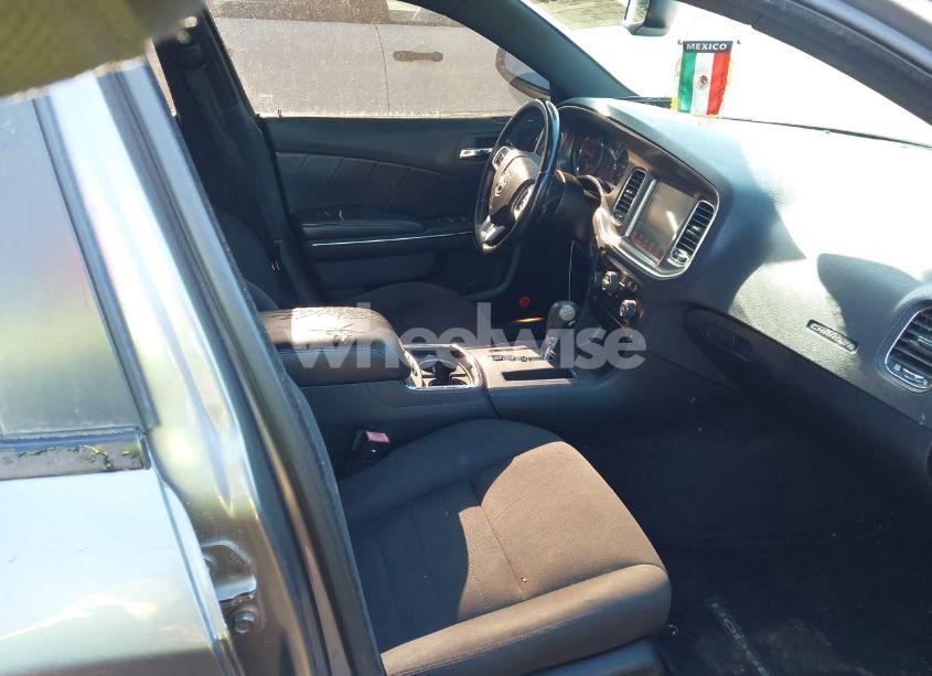 Photo 5 of 2012 Dodge Charger R/T (VIN 2C3CDXCT3CH260591)