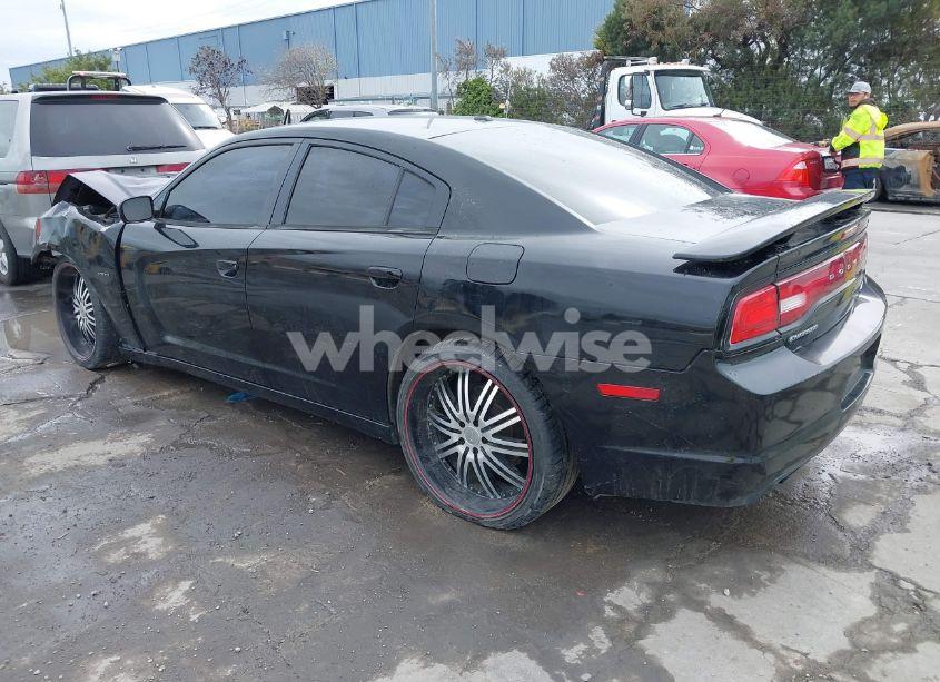 Photo 3 of 2013 Dodge Charger R/T (VIN 2C3CDXCT3DH503057)