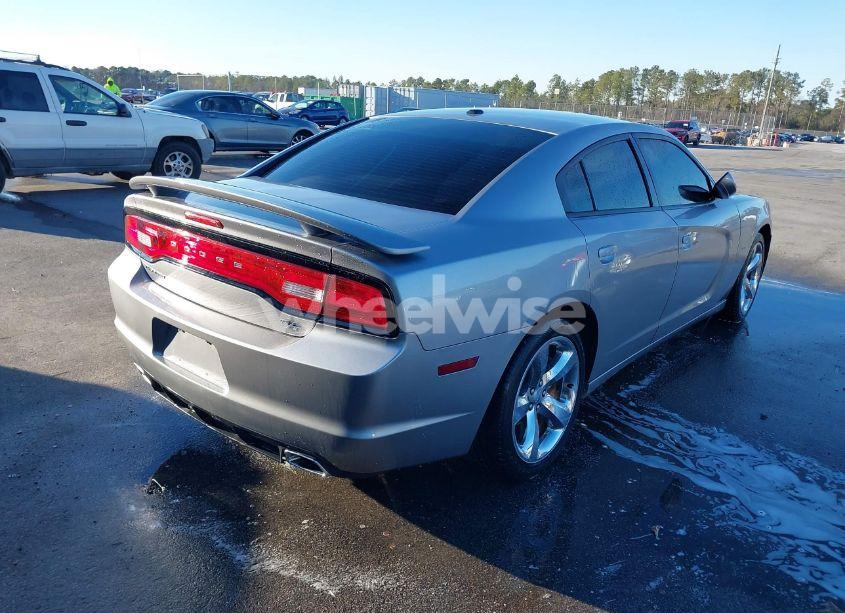 Photo 4 of 2014 Dodge Charger R/T (VIN 2C3CDXCT3EH158906)
