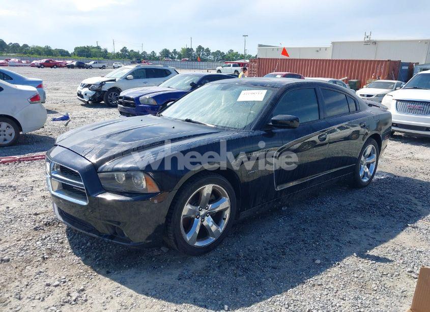 Photo 2 of 2014 Dodge Charger R/T (VIN 2C3CDXCT3EH319559)