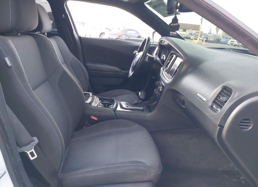 Photo 5 of 2016 Dodge Charger R/T (VIN 2C3CDXCT3GH174753)