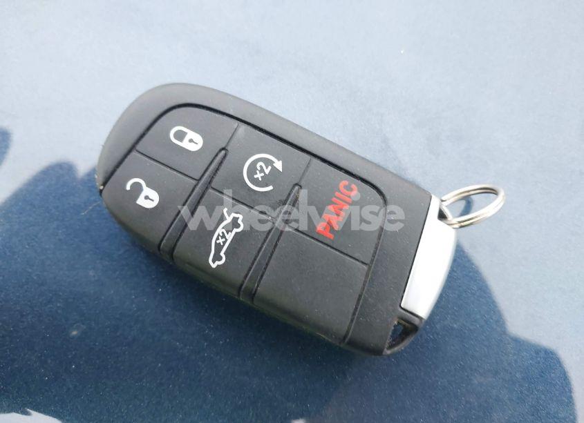 Photo 11 of 2016 Dodge Charger R/T (VIN 2C3CDXCT3GH298084)