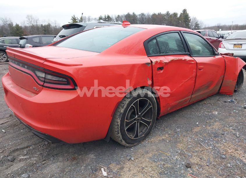 Photo 4 of 2016 Dodge Charger R/T (VIN 2C3CDXCT3GH298084)