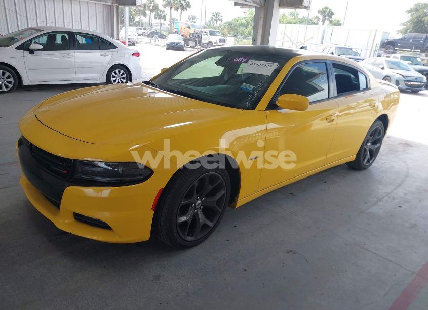 Photo 2 of 2018 Dodge Charger R/T RWD (VIN 2C3CDXCT3JH152341)