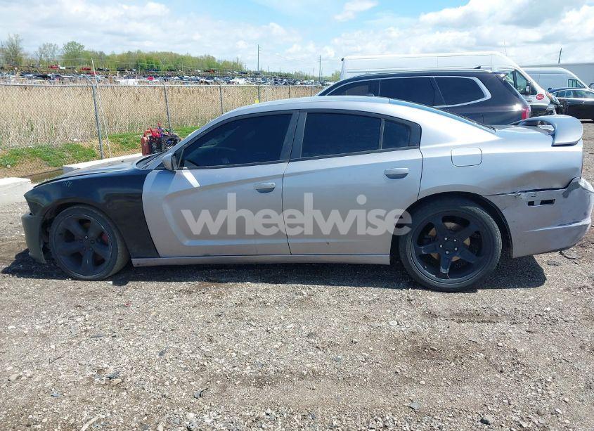 Photo 15 of 2013 Dodge Charger R/T (VIN 2C3CDXCT4DH604611)