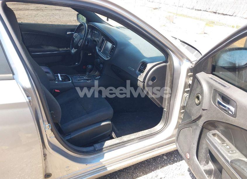 Photo 5 of 2013 Dodge Charger R/T (VIN 2C3CDXCT4DH604611)