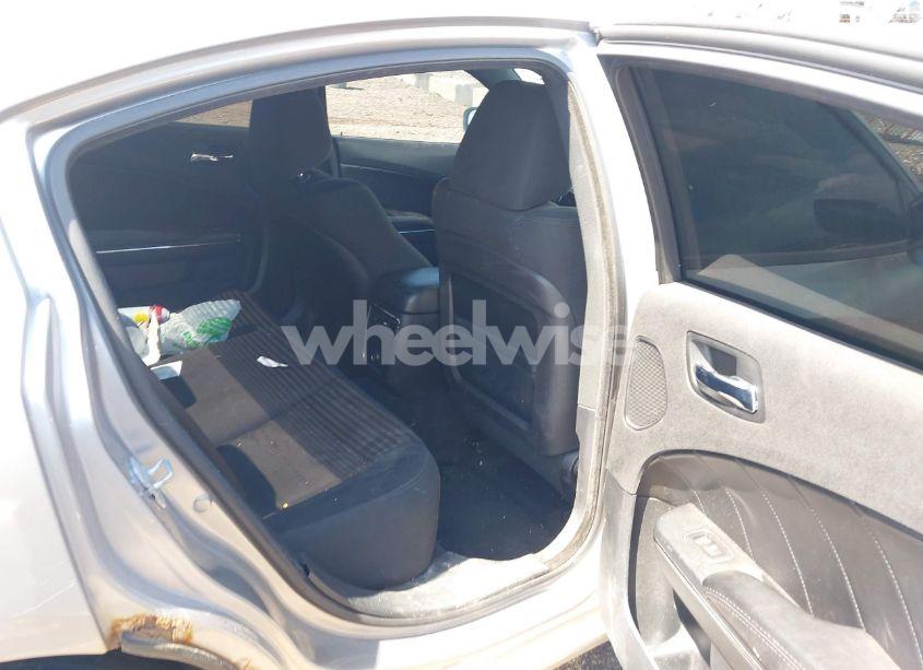 Photo 8 of 2013 Dodge Charger R/T (VIN 2C3CDXCT4DH604611)