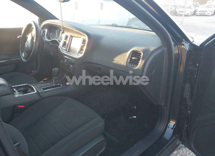 Photo 5 of 2013 Dodge Charger R/T (VIN 2C3CDXCT4DH696609)