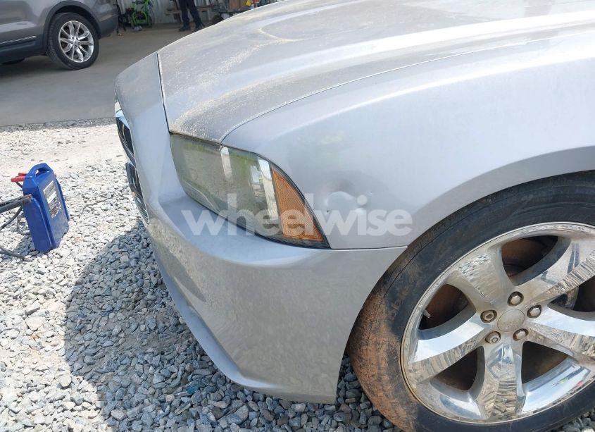 Photo 6 of 2014 Dodge Charger R/T (VIN 2C3CDXCT4EH220586)