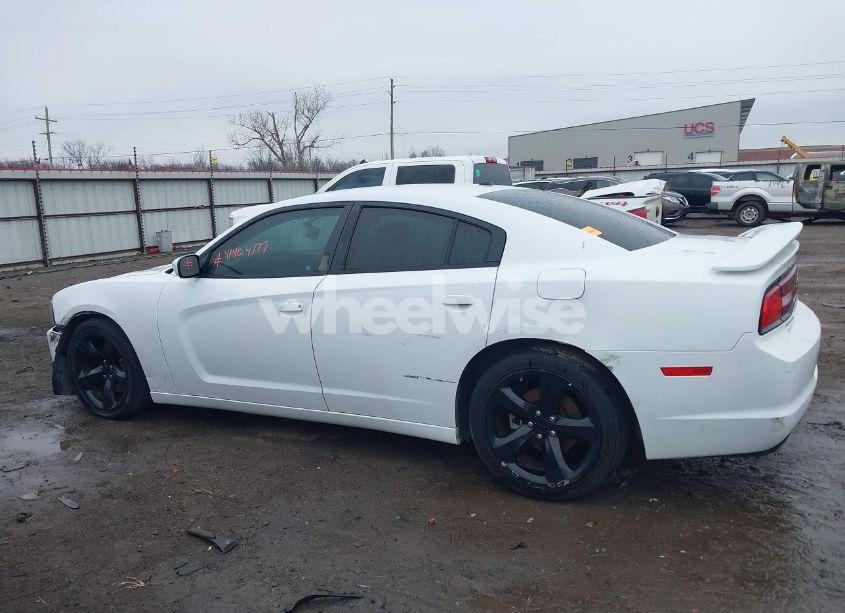 Photo 14 of 2014 Dodge Charger R/T (VIN 2C3CDXCT4EH232091)