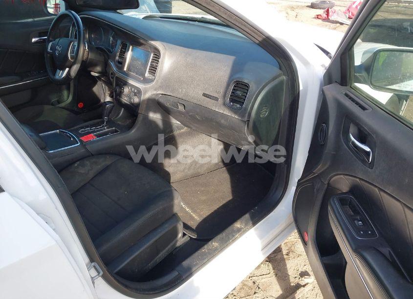 Photo 5 of 2014 Dodge Charger R/T (VIN 2C3CDXCT4EH232091)