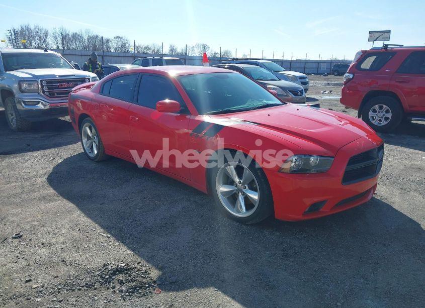 2014 Dodge Charger ROAD/TRACK (VIN 2C3CDXCT4EH370276) main photo